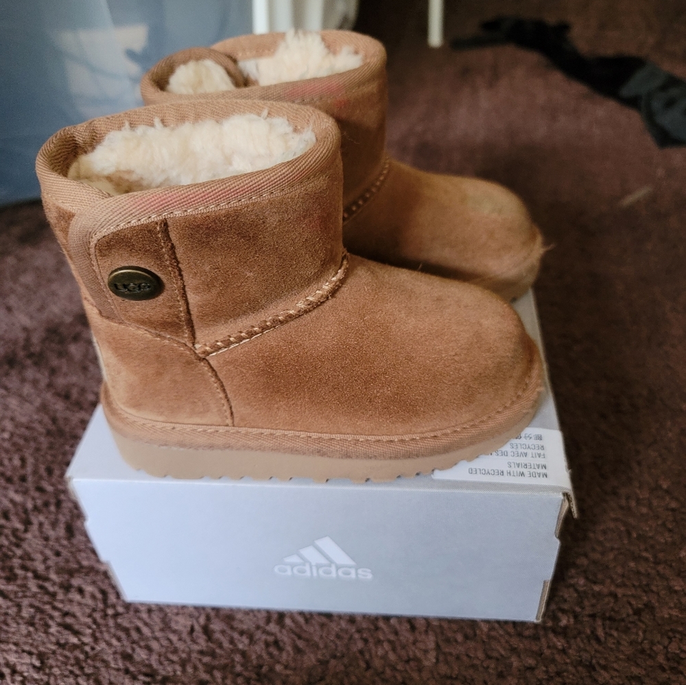 Toddler Uggs